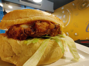 Crispy Paneer Burger