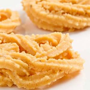 Madras Murukulu (200 gms)