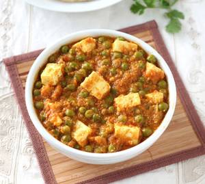 Mattar Paneer