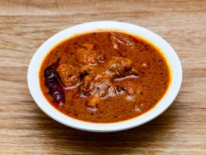 Kozhi Varatharacha Curry 300gm