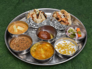 Chur Chur Naan Thali