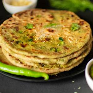 Mirchi Lachha Parantha