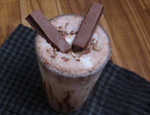 Kit Kat Thick Shake