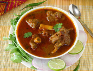 Mutton Curry (4 Pcs)