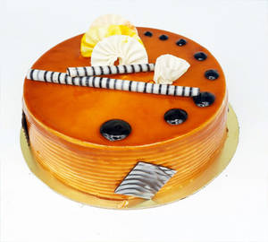 Caramel Crunch Cake