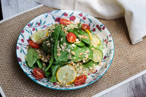Spinach with Zucchini & Toasted Oats