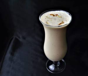 Dry Fruit Lassi