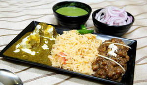 Chawal Chole With Palak Paneer (half)