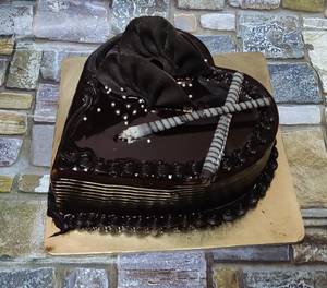 Chocolate Truffle Chip Cake (500 Gms)