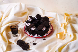 Oreo Cookies Cake