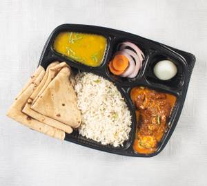 Chicken sukha deluxe thali