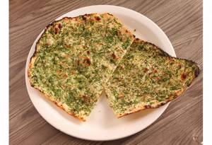 Kotmir Butter Naan
