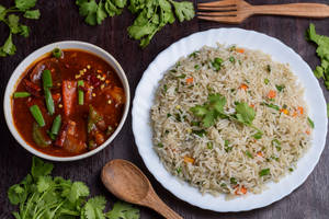 Schezwan Chicken + Veg Fried Rice / Veg Noodles      