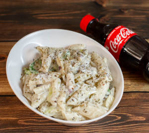 Mac And Cheese Pasta + Cold Drink (250ml)                            