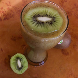 Green Kiwi Juice