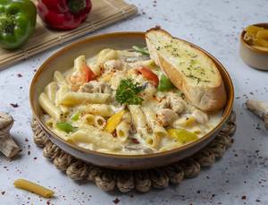 Chicken Alfredo Pasta