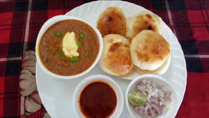 Butter Pav Bhaji
