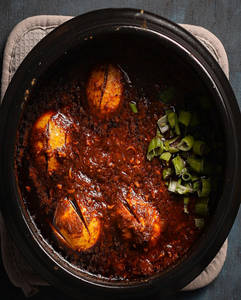 Egg Masala (2pcs)