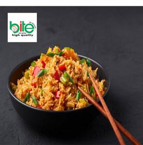 Veg Schezwan Fried Rice [Serves 1-2]