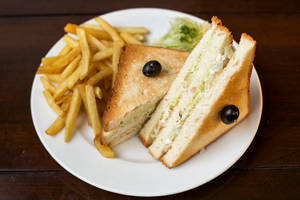 Vegetarian Club Sandwich