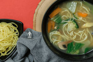 Chicken Noodle Soup With Burnt Garlic
