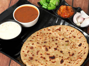Mix Veg Peas Stuffed Paratha Platter