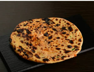 Aloo paratha with curd