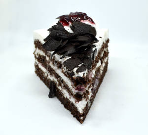 Black Forest Pastry (1 Pc)                                                                                                                          