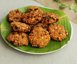 Dal Vada 2pcs
