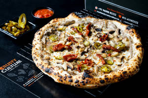 Bianca Wild Mushrooms Pizza