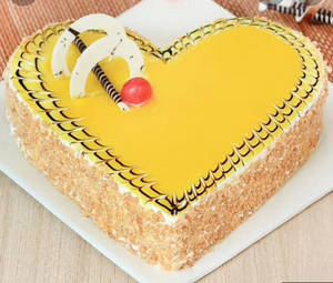 Eggless Butterskotch Cake [Heart Shape] [450 Grams]