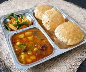 Poori  10 Pc