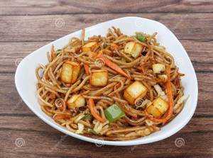 Paneer Chow Mein [ 1000 ML ]