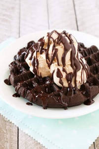 Butterscotch Crunch Waffle + 150ml Icecream