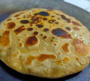 Aloo Matar Paratha