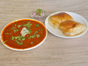 Pav Bhaji                                                     