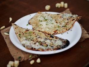 Cheese Garlic Naan