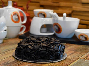 Excess Cake [500 Gm]