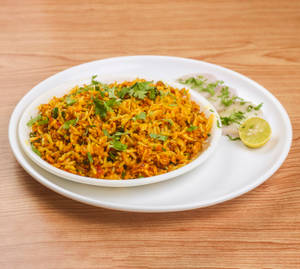 Mushroom Fried Rice With Raita 