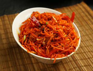 Schezwan Chicken  Noodles