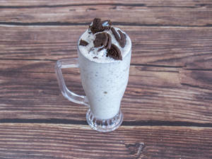 Chocolate Oreo Milkshake
