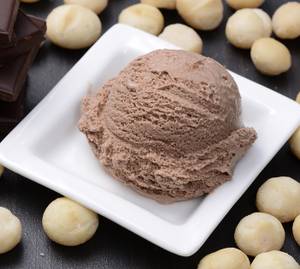 Chocolate Macademia (500 ml Ice cream)