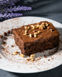 Eggless pure chocolate cake [1 pound]