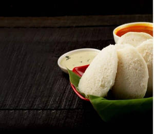 Babai Hotel Idli (2 Pcs)