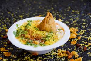 Dahi Samosa