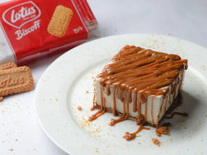 Lotus Cheesecake (Slice)