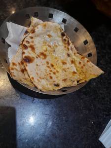 Stuff Naan (aloo+pyaz)
