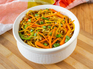 Veg Hakka Noodles