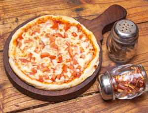 7'' Cheese & Tomato Pizza