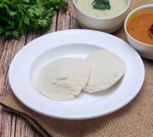 Idly ( 2 Nos ) with sambar                          